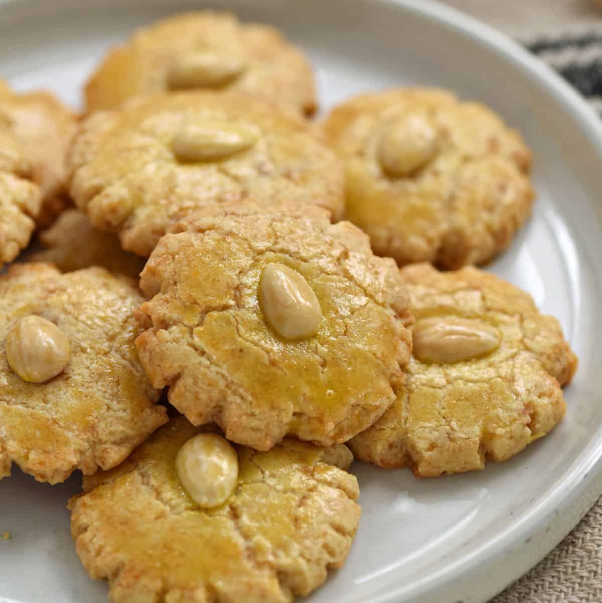 Chinese Almond Cookies