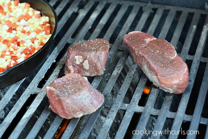 Beef Tenderloin grill cookingwithcurls.com