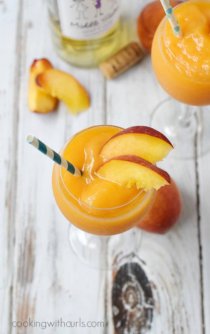peach moscato smoothie in a wine glass