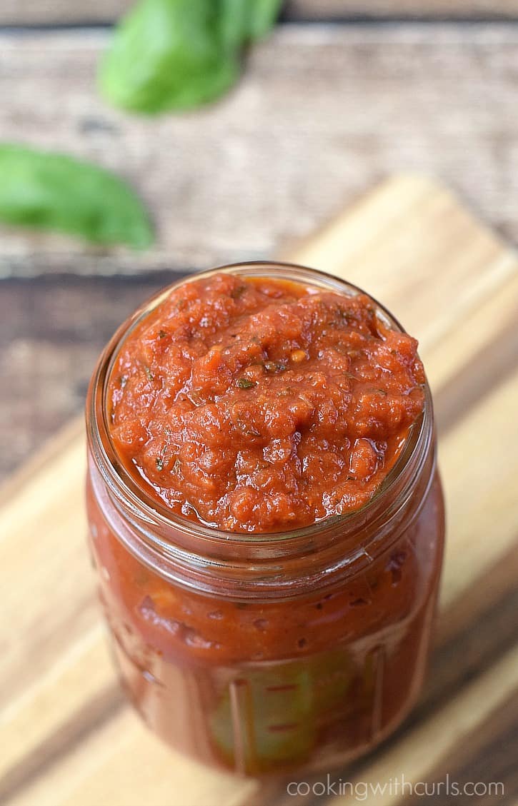 Classic Marinara Sauce | cookingwithcurls.com