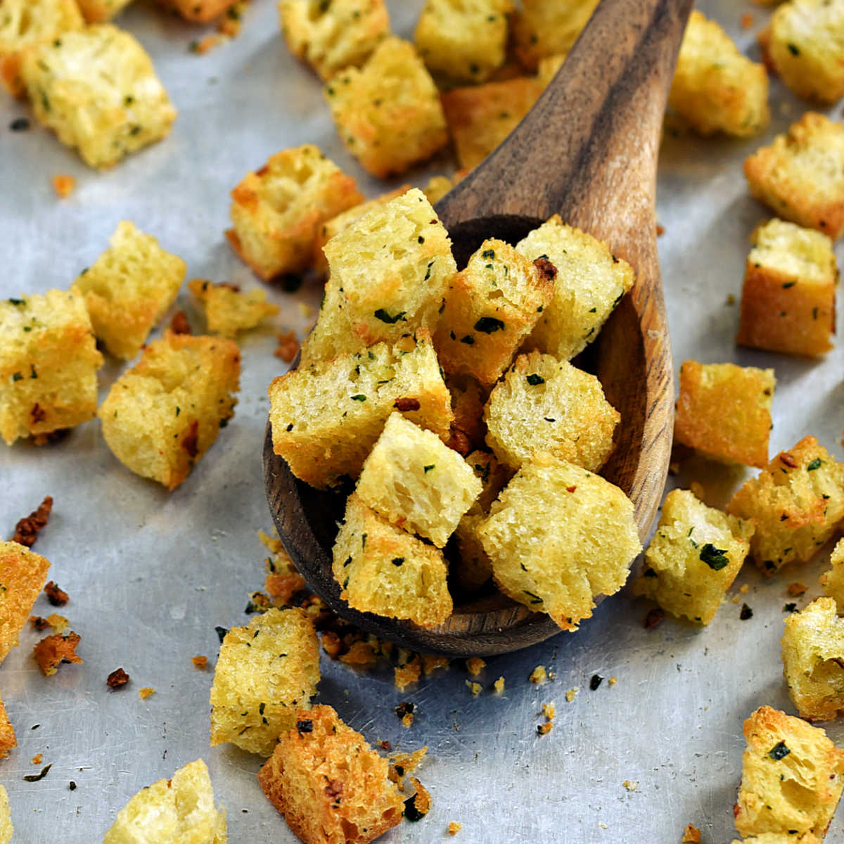 Homemade Garlic Croutons