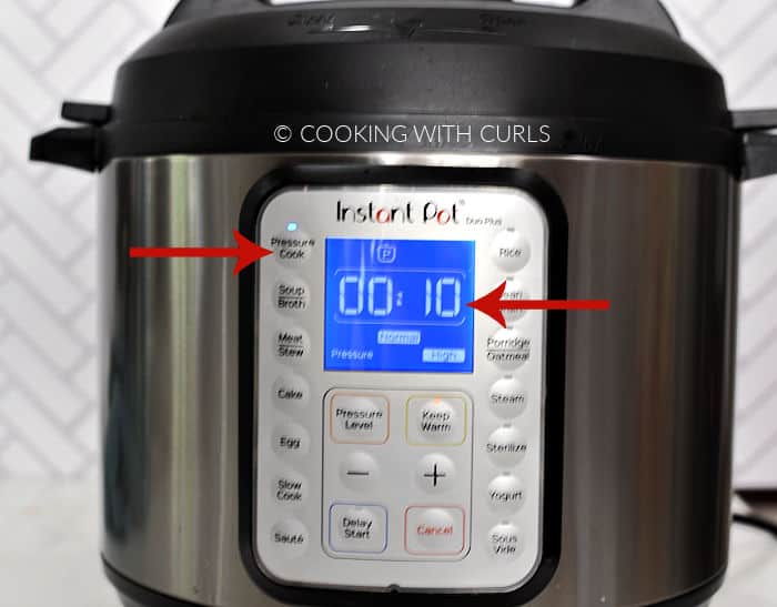 Instant Pot display set to 10 minutes on HIGH pressure. 