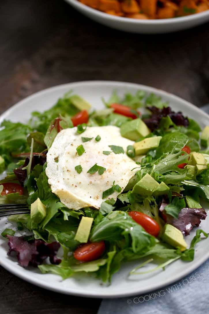 Make mornings less complicated with this delicious Whole 30 Breakfast Salad! cookingwithcurls.com
