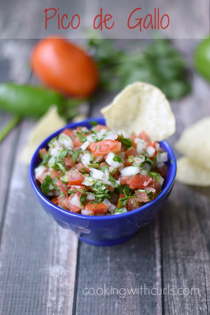 Pico de Gallo | cookingwithcurls.com | #foodoftheworld #mexico