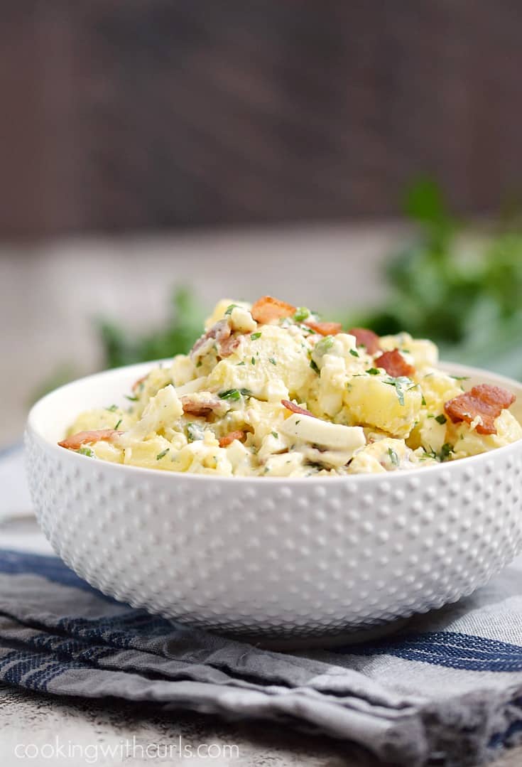 This Instant Pot Bacon Potato Salad is my absolute favorite summer side dish! cookingwithcurls.com